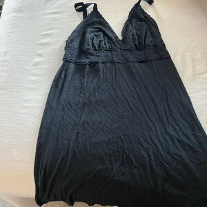 UltraModal™ Lace Chemise black
